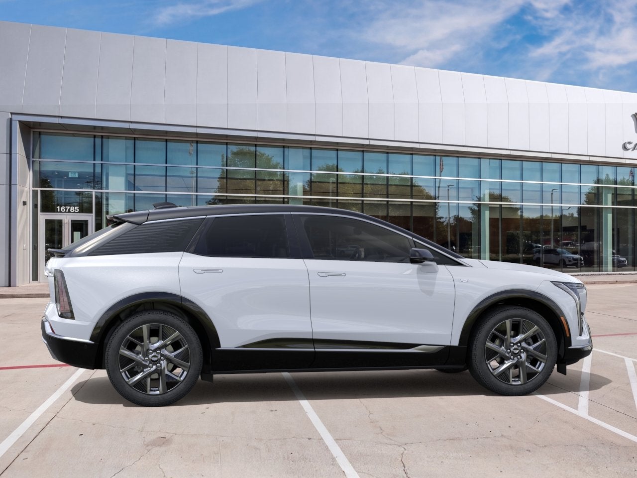2026 Cadillac OPTIQ Luxury