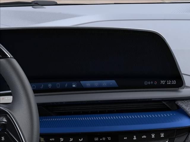 2027 Cadillac OPTIQ Luxury