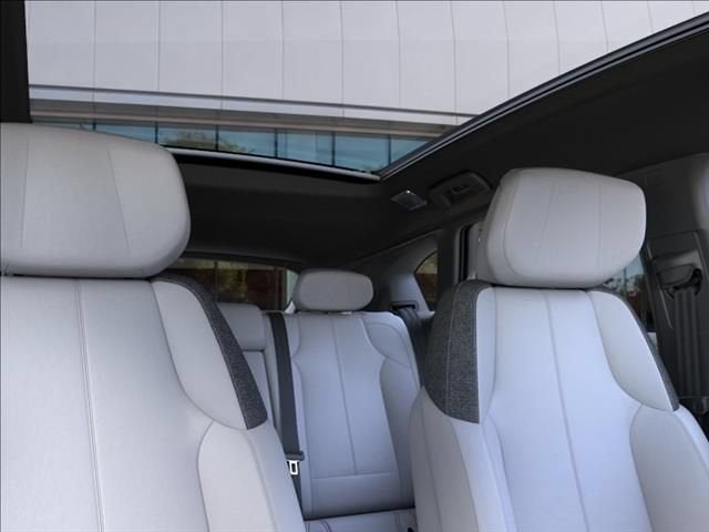 2027 Cadillac OPTIQ Luxury