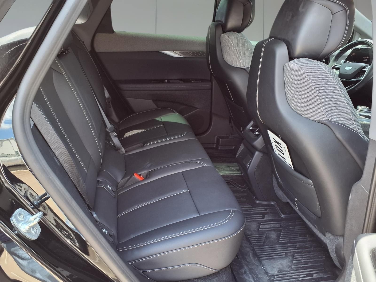 2025 Cadillac OPTIQ Sport 1