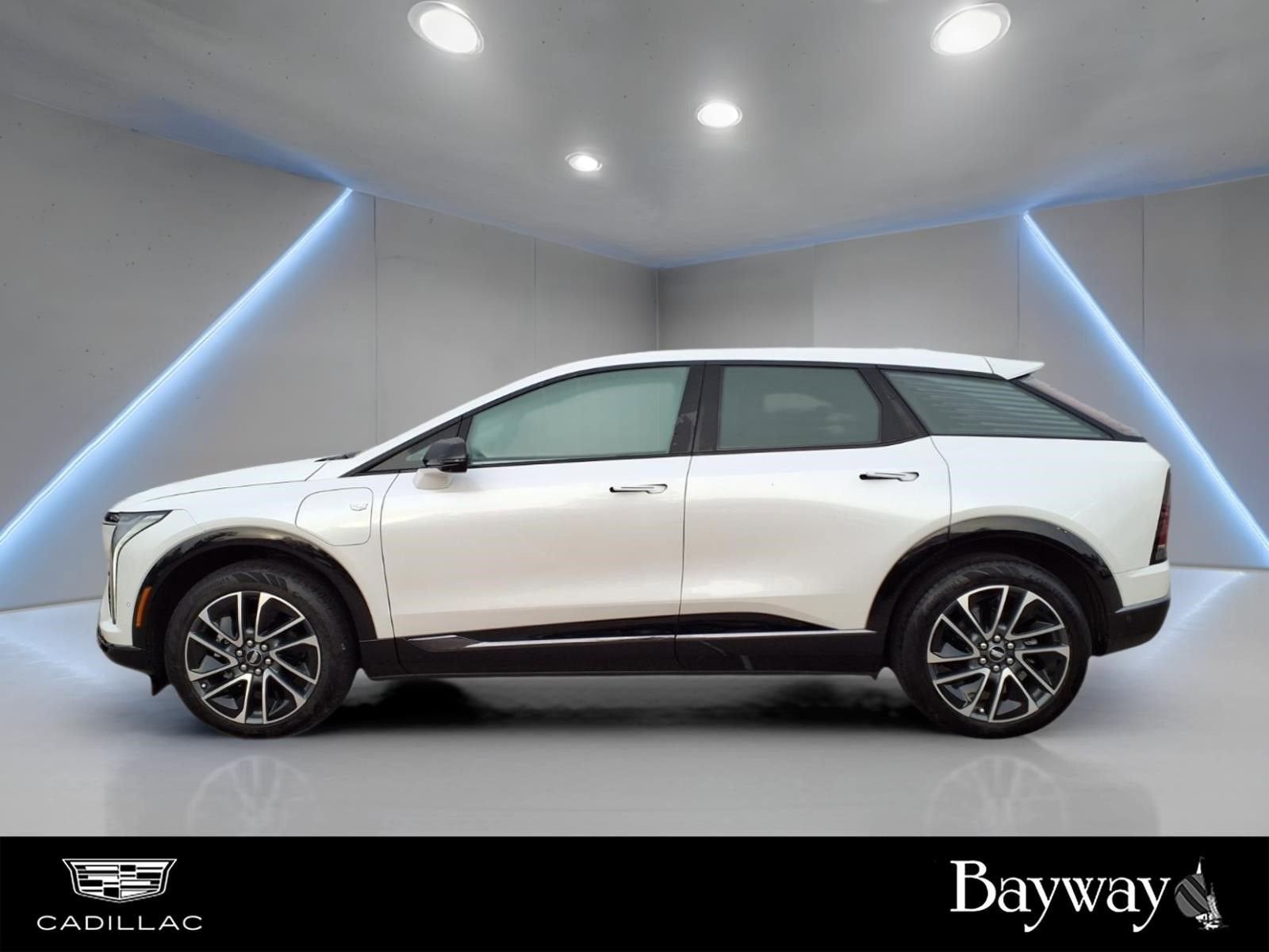 2025 Cadillac OPTIQ Sport 2