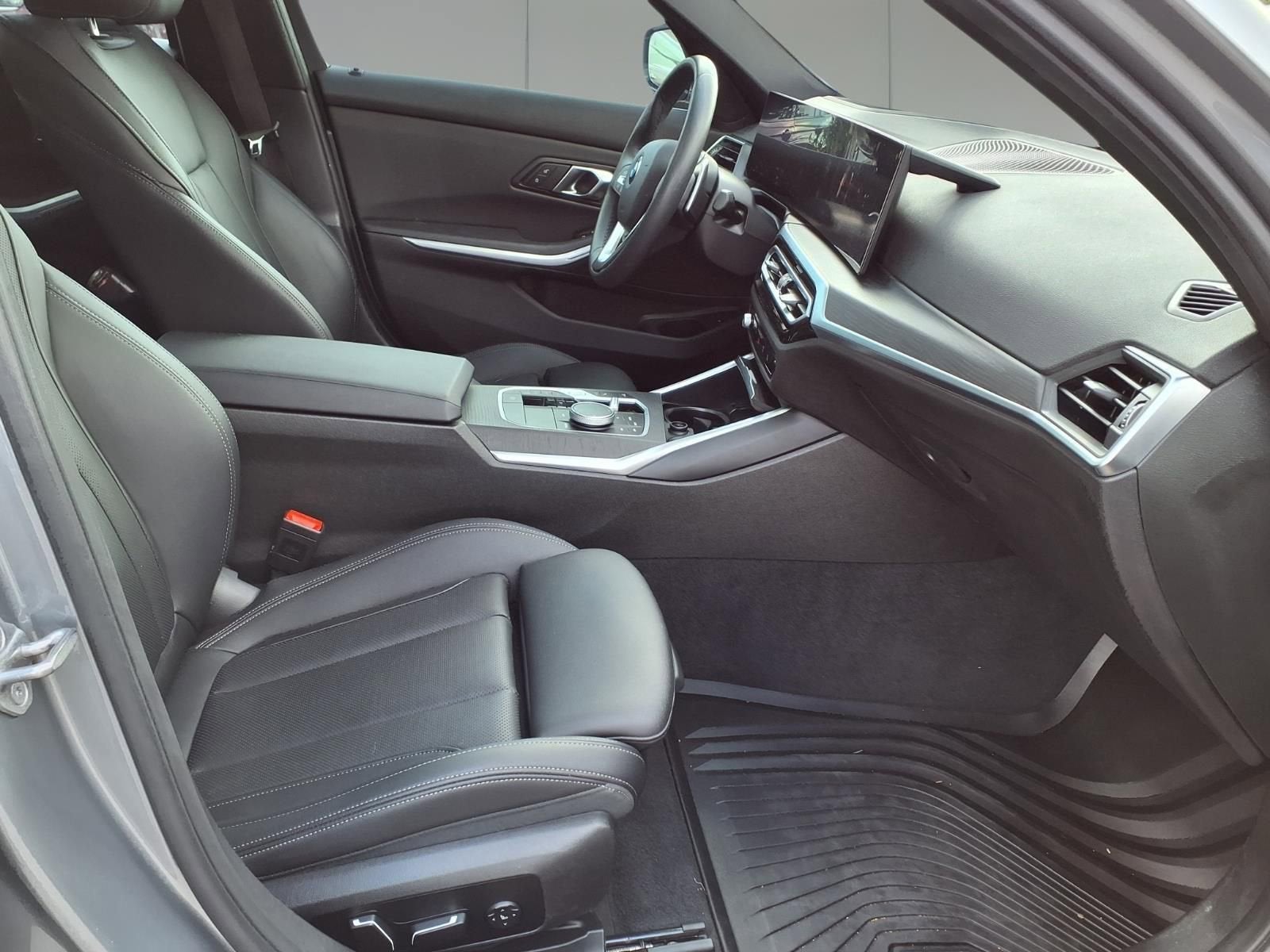 2024 BMW 3 Series 330i