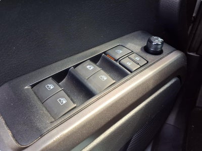 2022 Toyota Tacoma 2WD SR5