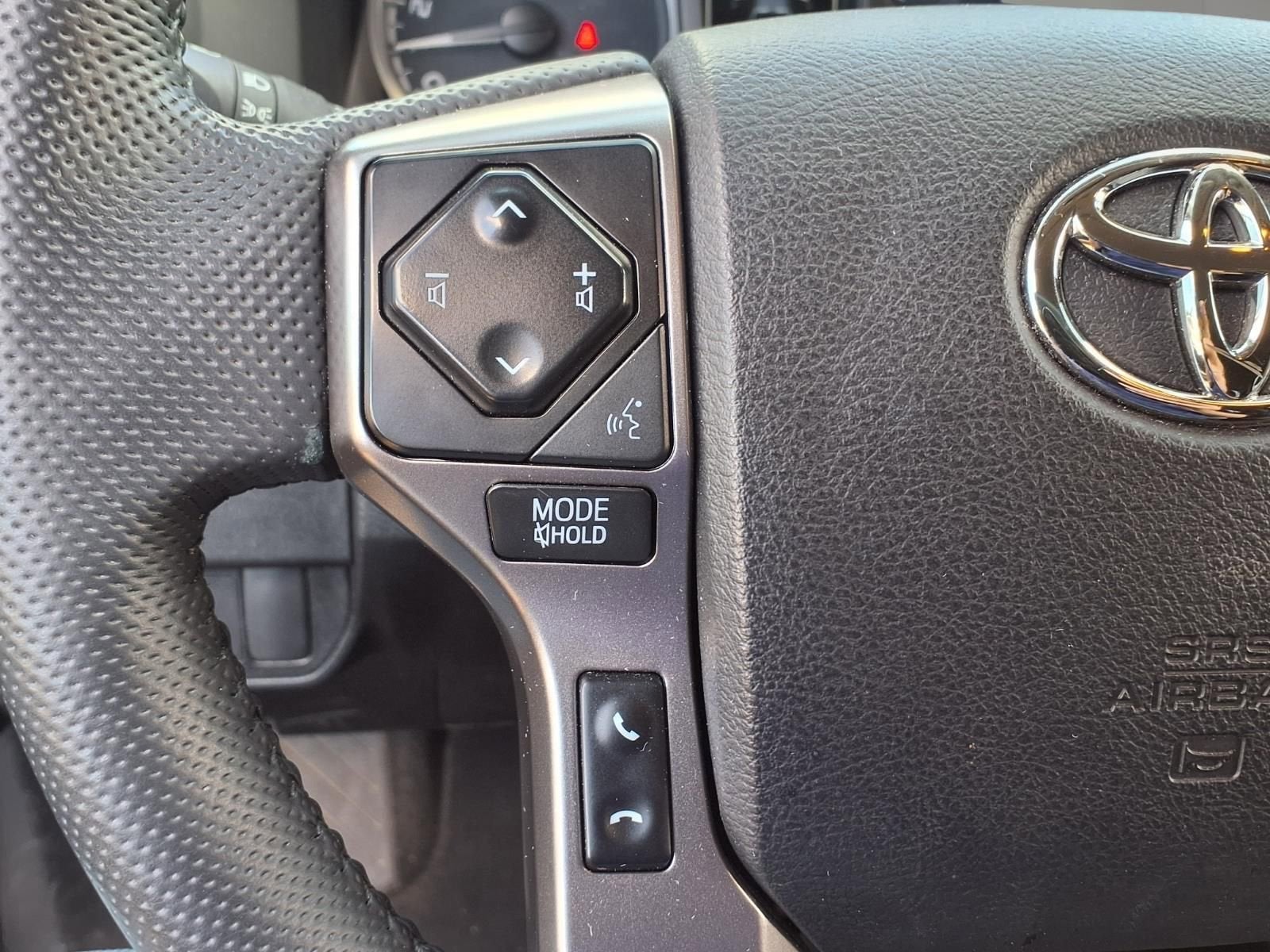 2022 Toyota Tacoma 2WD SR5