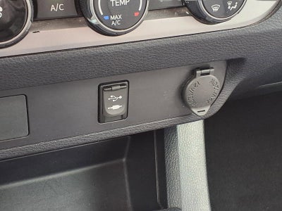 2018 Toyota Tacoma SR