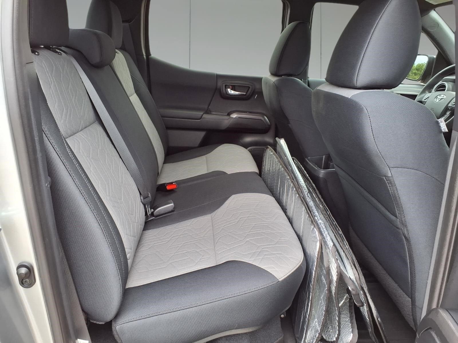 2022 Toyota Tacoma 4WD SR