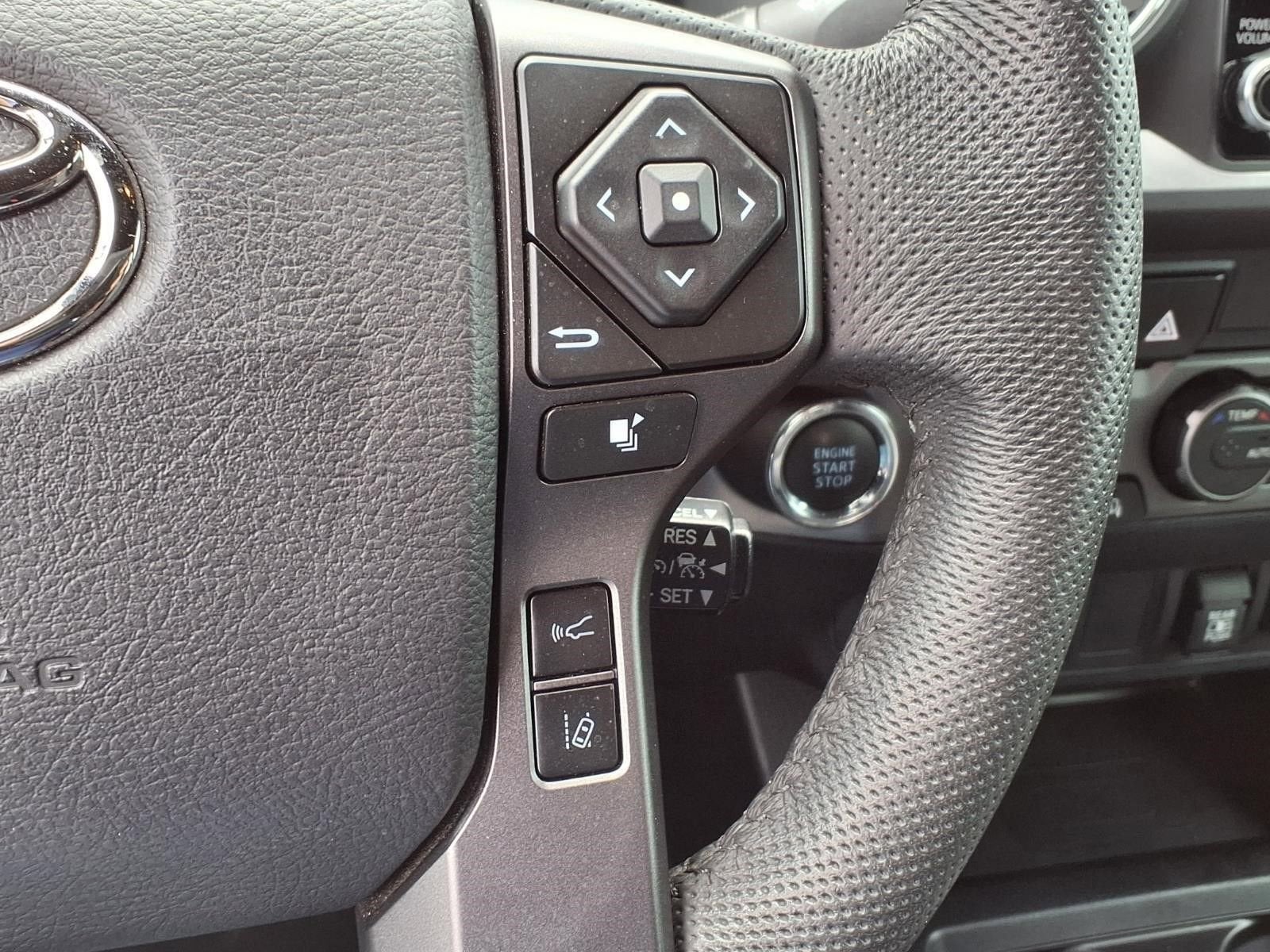 2022 Toyota Tacoma 4WD SR