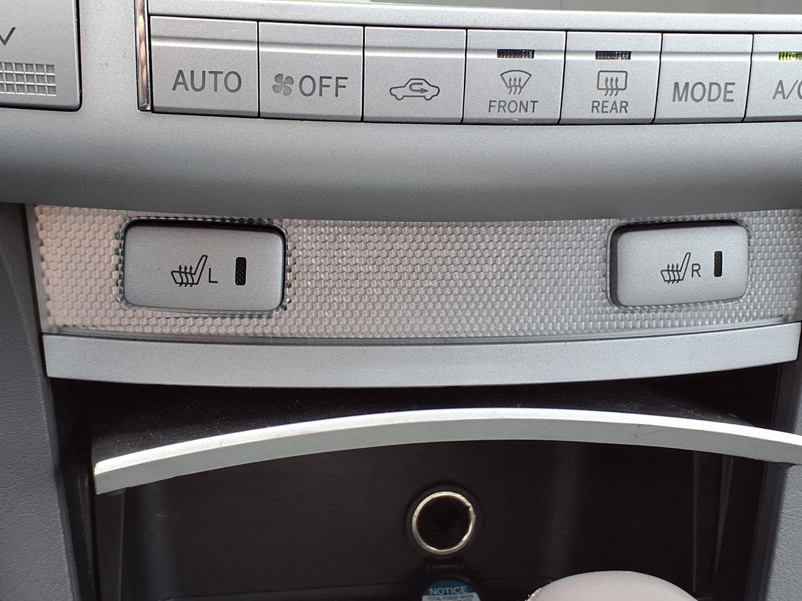 2005 Toyota Camry Solara SE