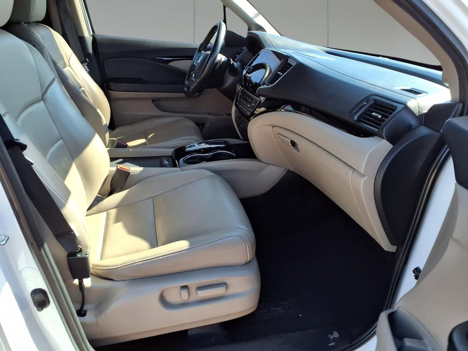 2021 Honda Pilot Touring 8-Passenger