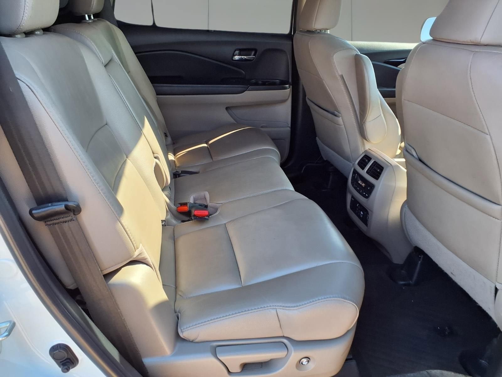 2021 Honda Pilot Touring 8-Passenger