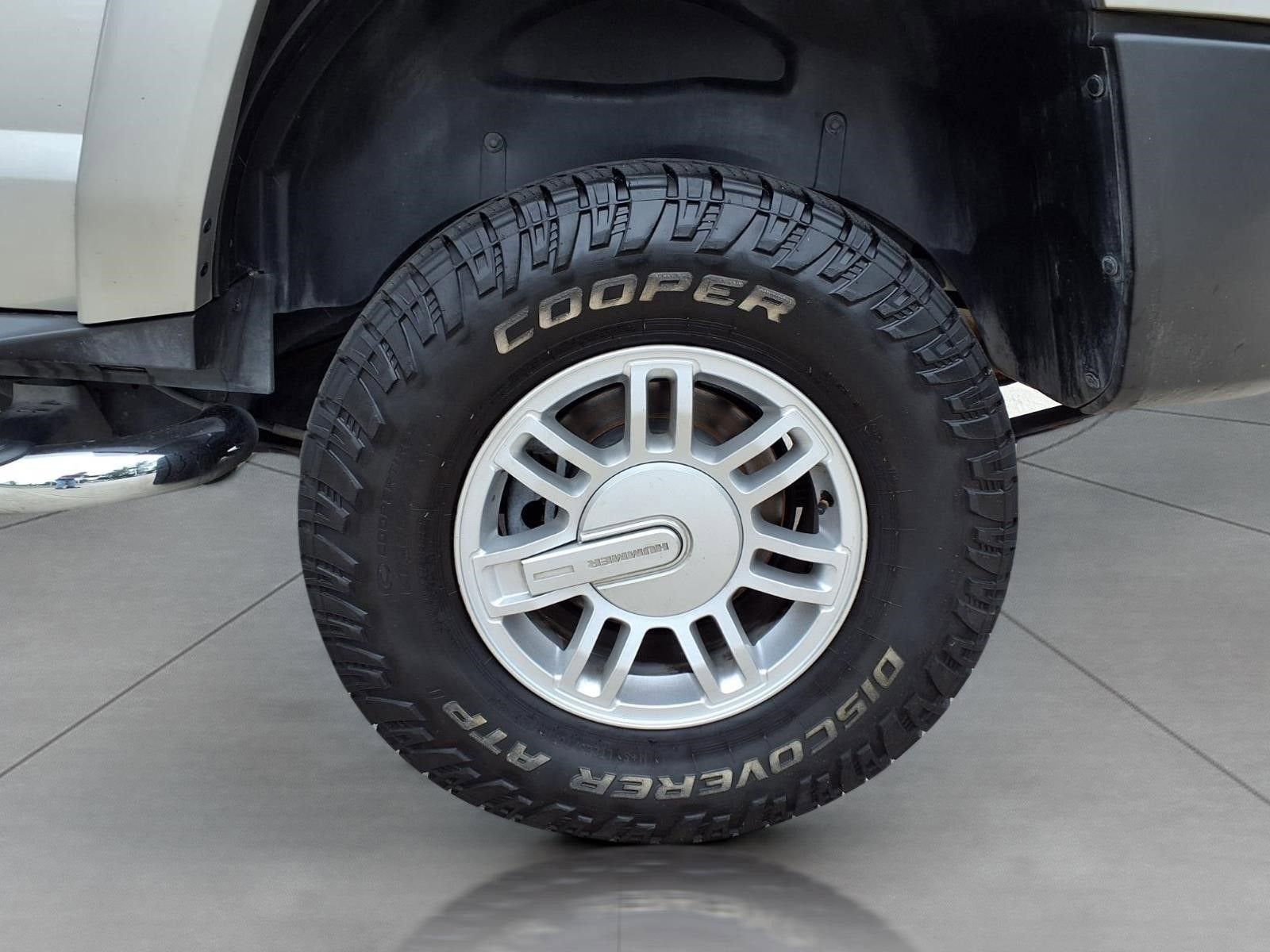 2009 HUMMER H3 SUV