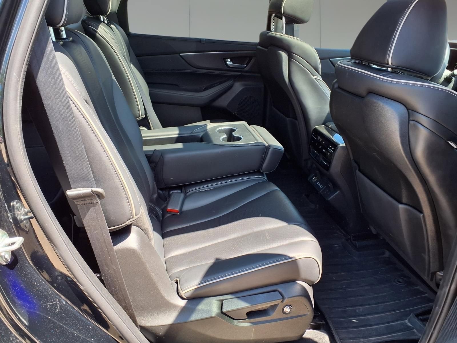 2022 Acura MDX w/Advance Package