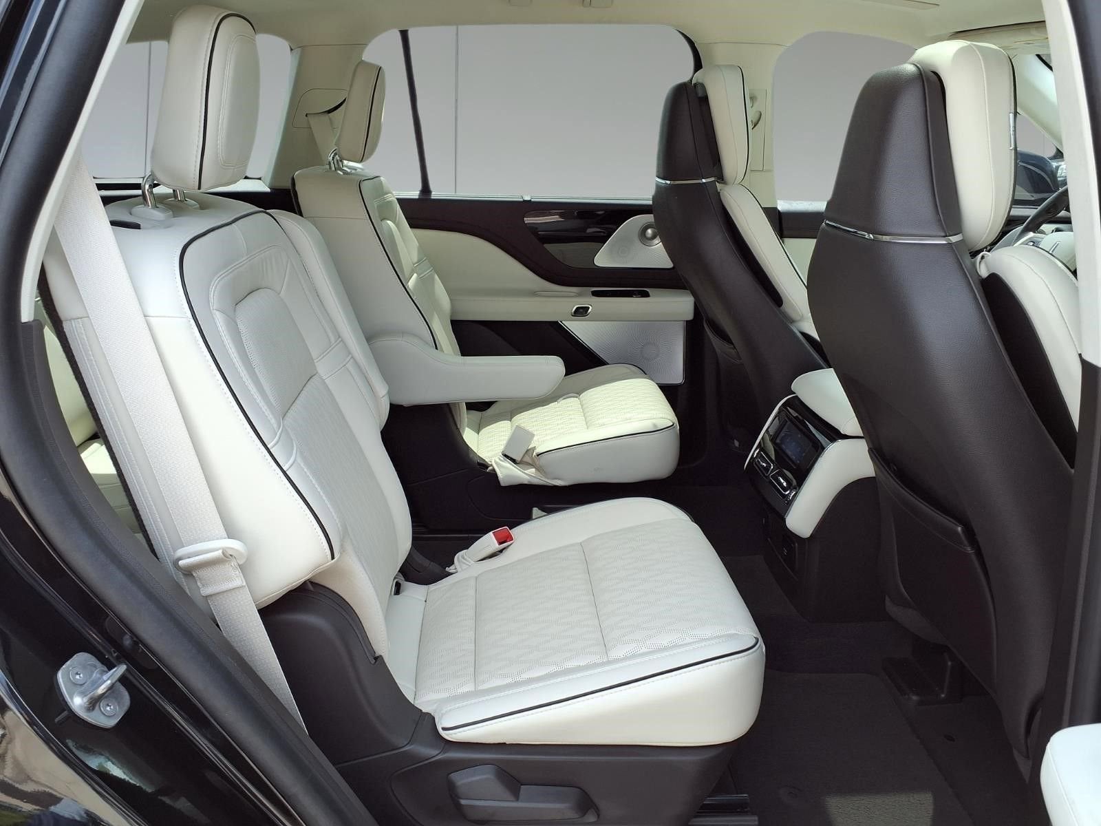 2023 Lincoln Aviator Black Label