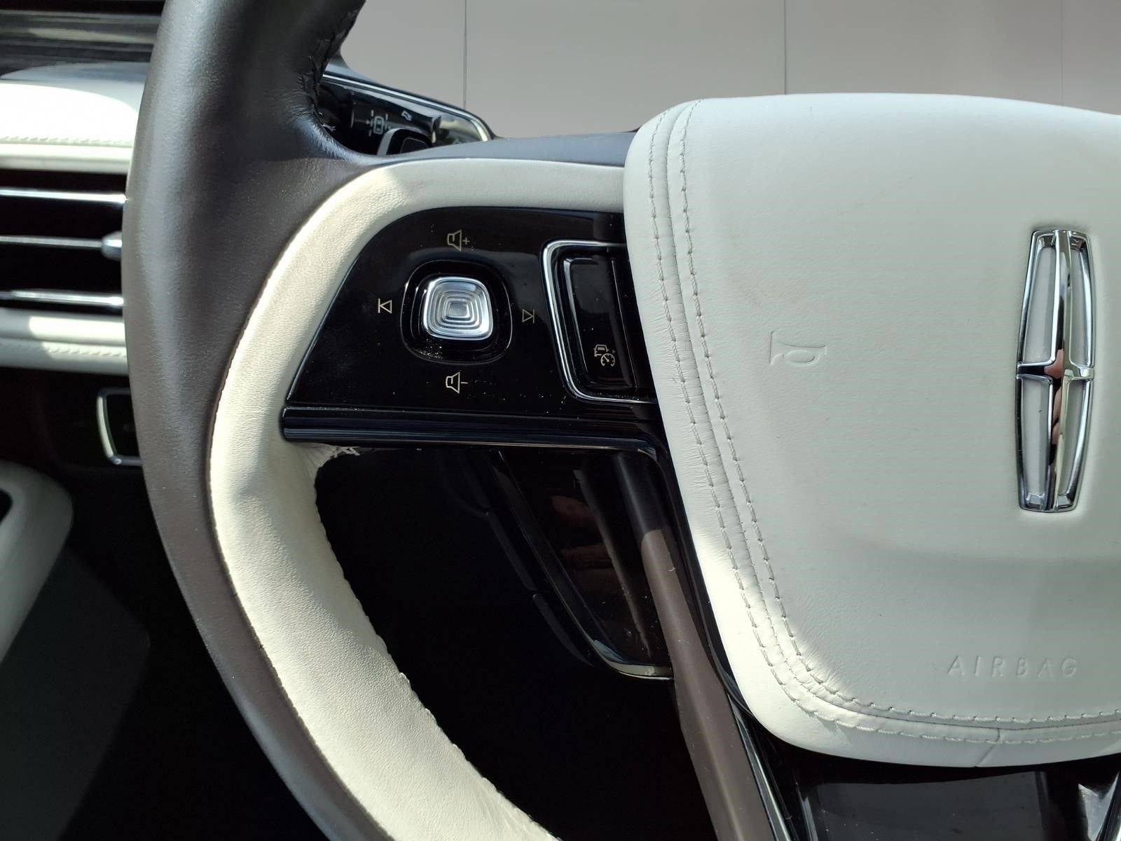 2023 Lincoln Aviator Black Label