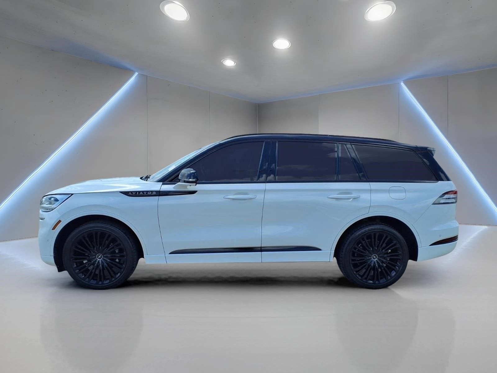 2022 Lincoln Aviator Black Label