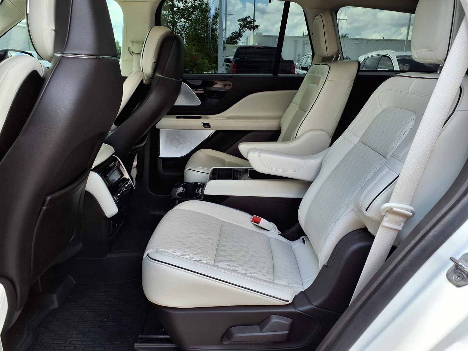 2022 Lincoln Aviator Black Label