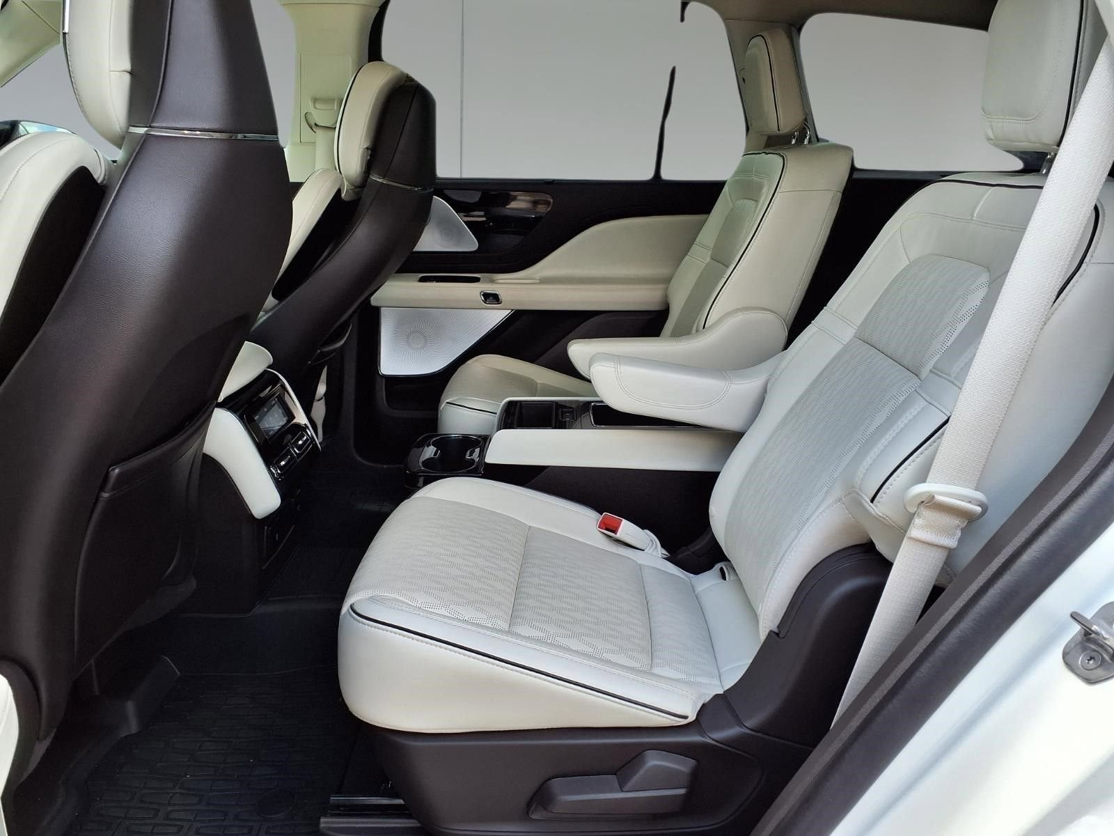 2022 Lincoln Aviator Black Label