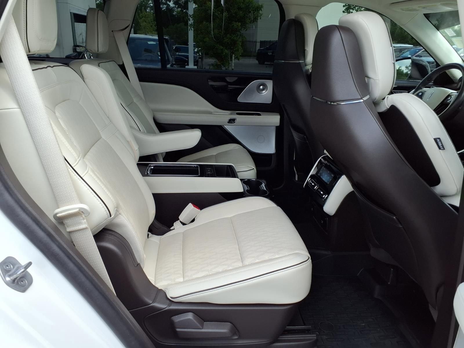 2022 Lincoln Aviator Black Label