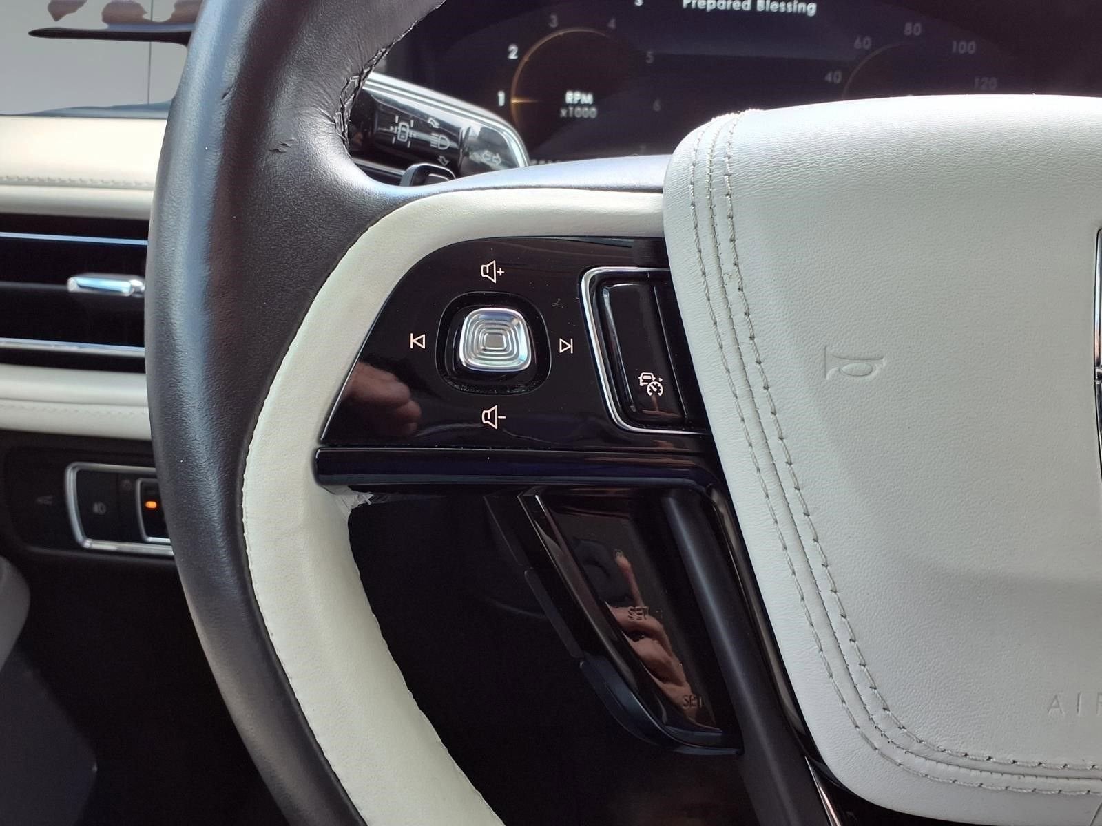 2022 Lincoln Aviator Black Label