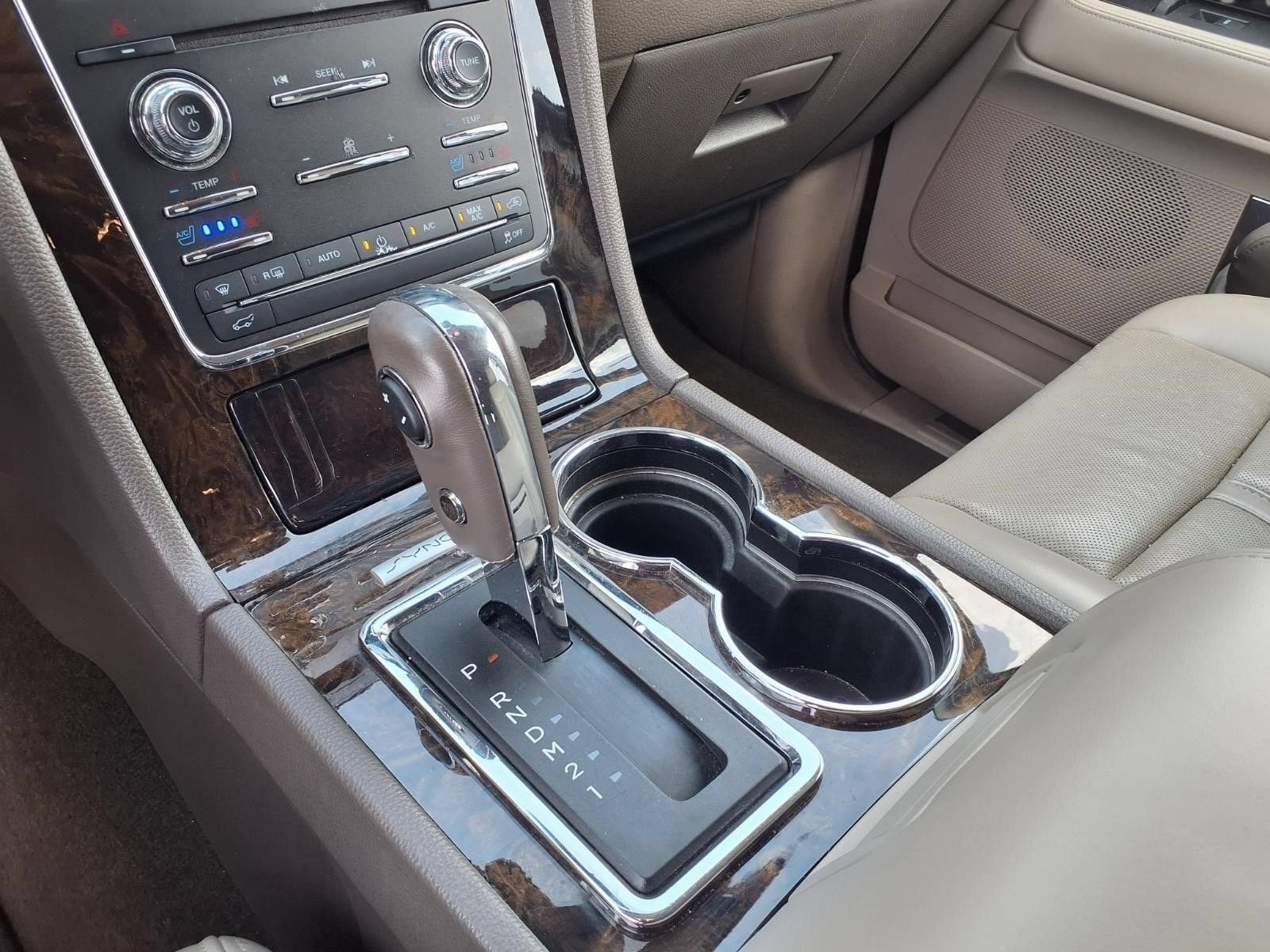 2017 Lincoln Navigator Select