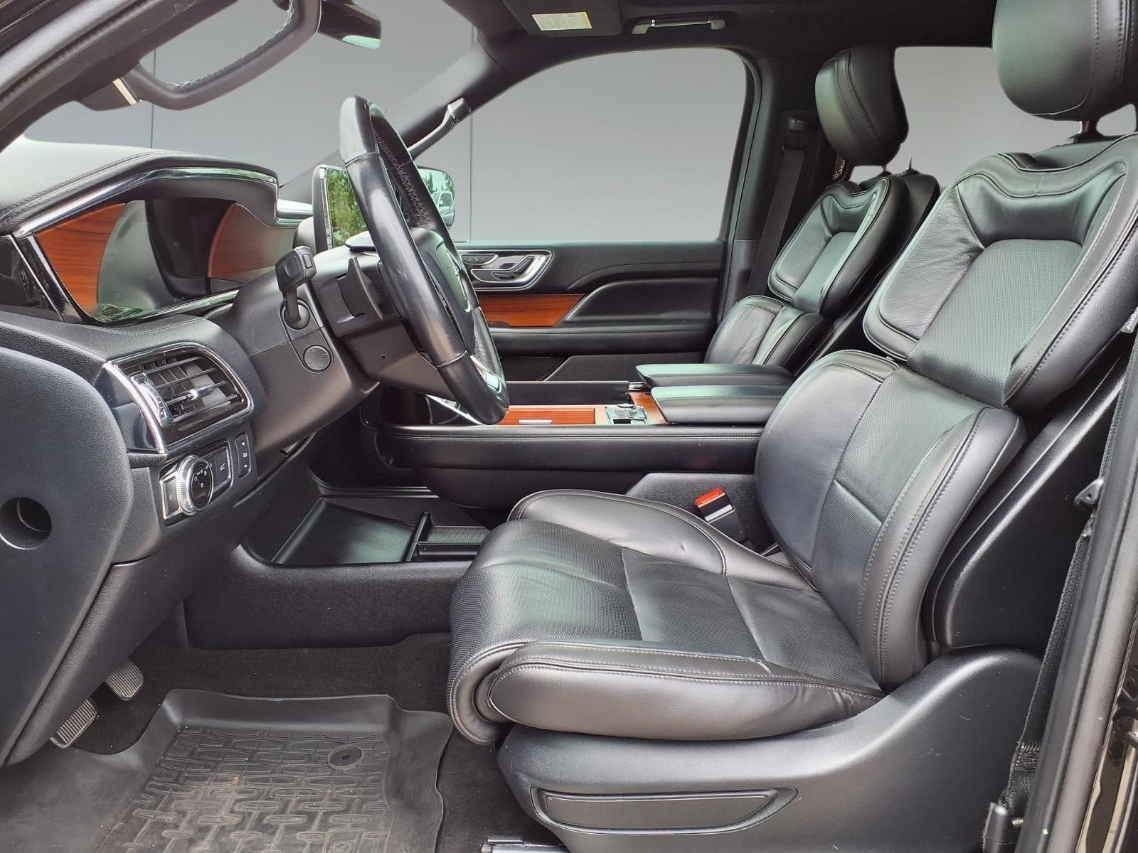 2018 Lincoln Navigator Select