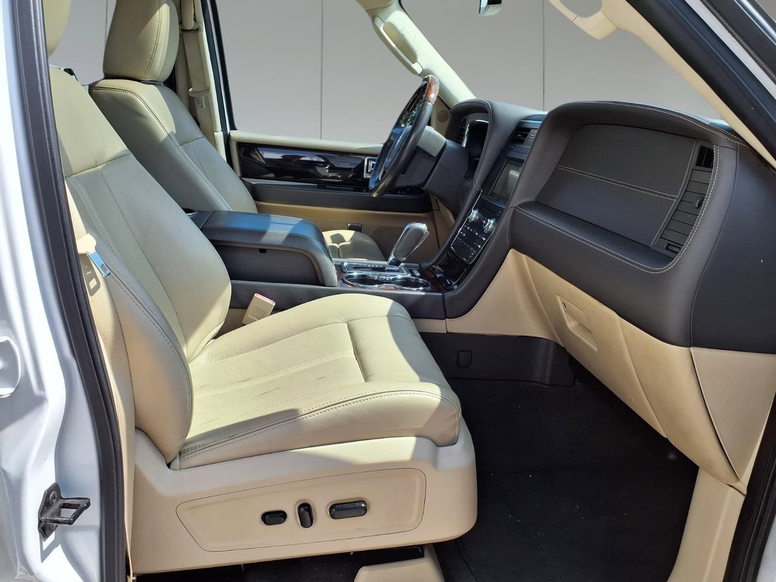 2017 Lincoln Navigator L Reserve