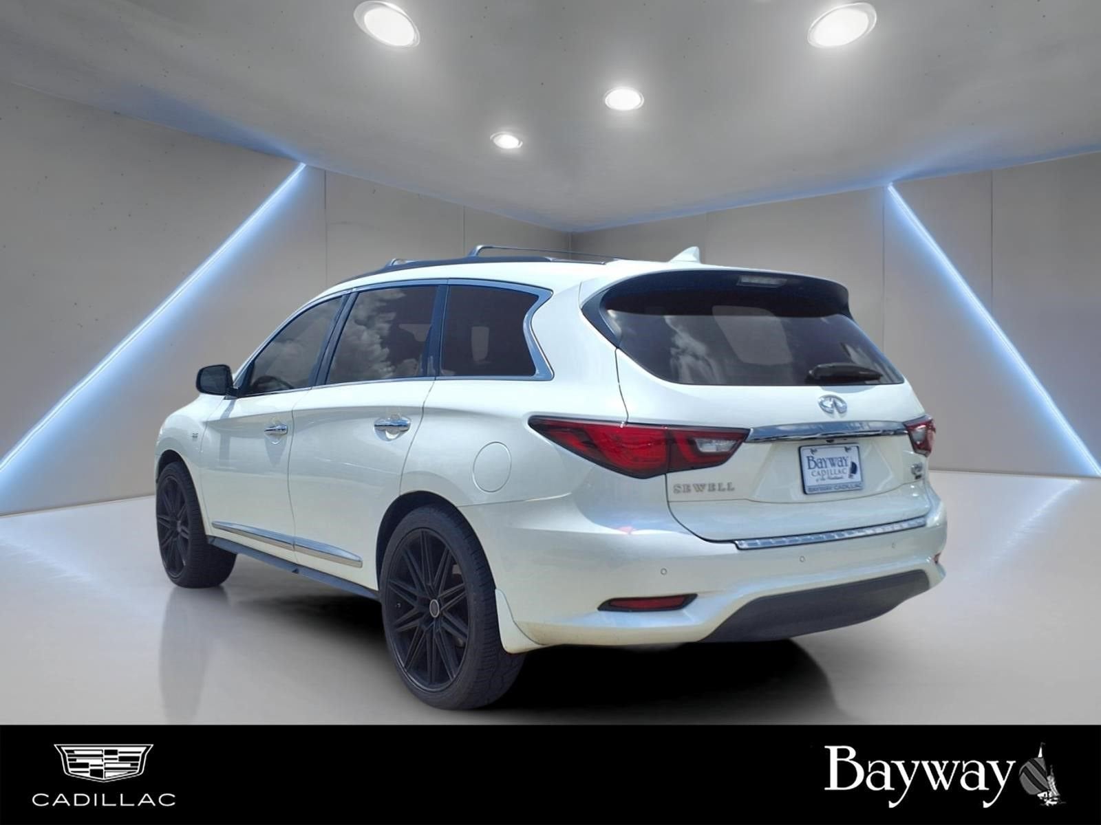 2019 INFINITI QX60 LUXE