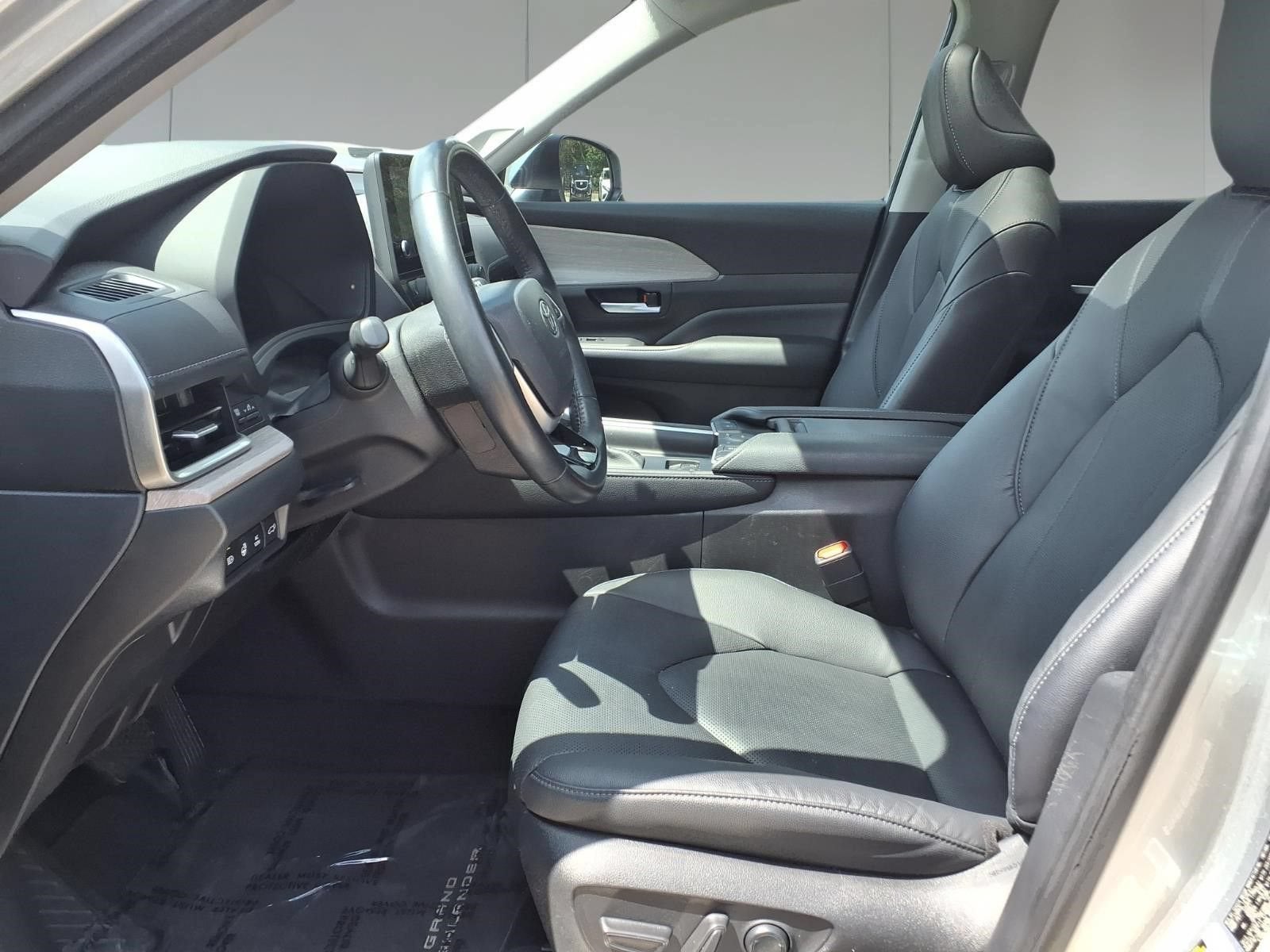 2024 Toyota Grand Highlander Hybrid XLE