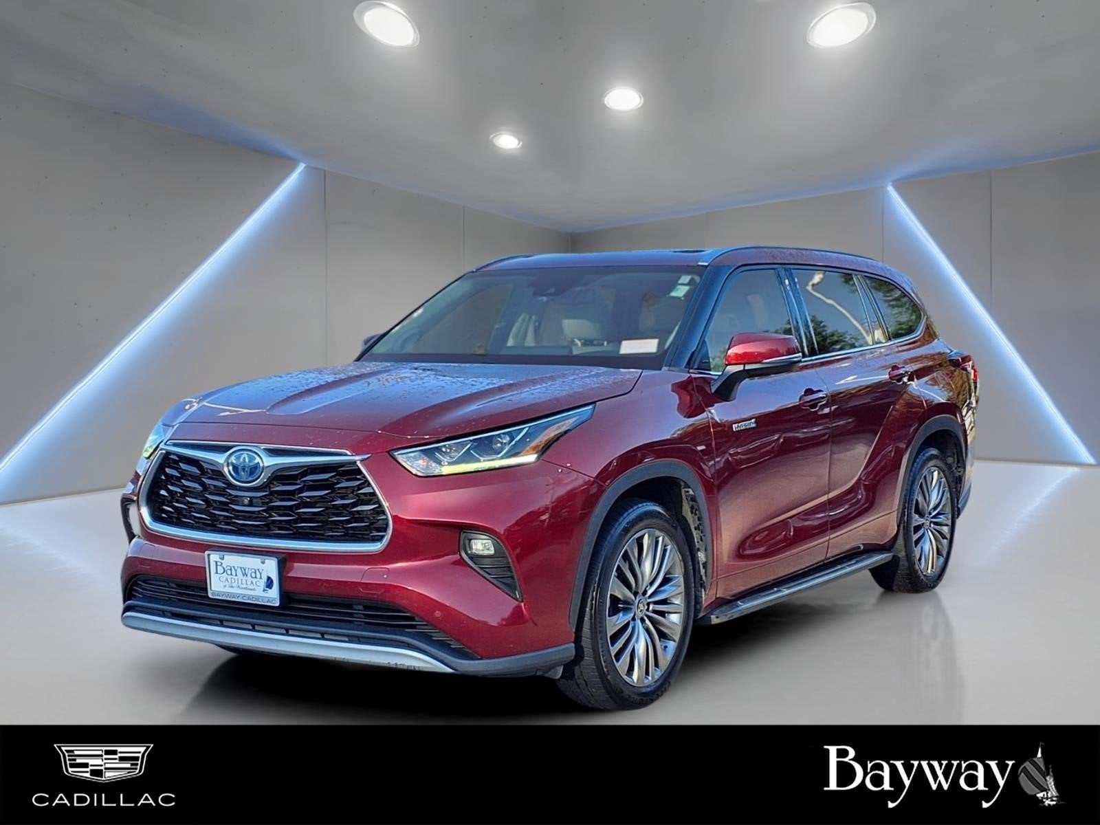2020 Toyota Highlander Hybrid Platinum