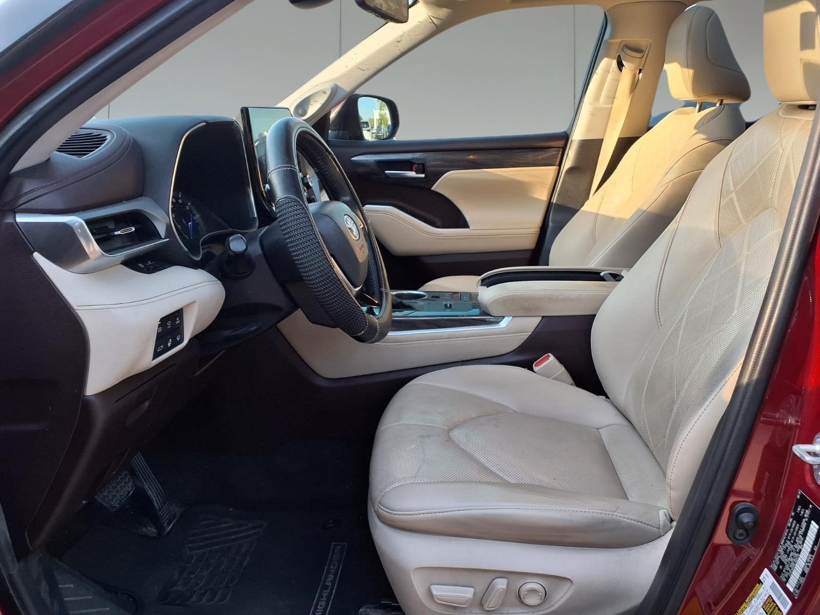 2020 Toyota Highlander Hybrid Platinum