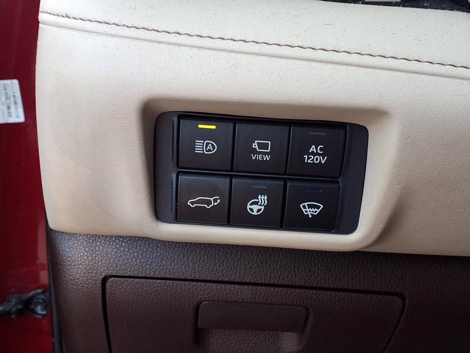 2020 Toyota Highlander Hybrid Platinum