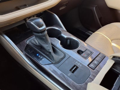 2020 Toyota Highlander Hybrid Platinum