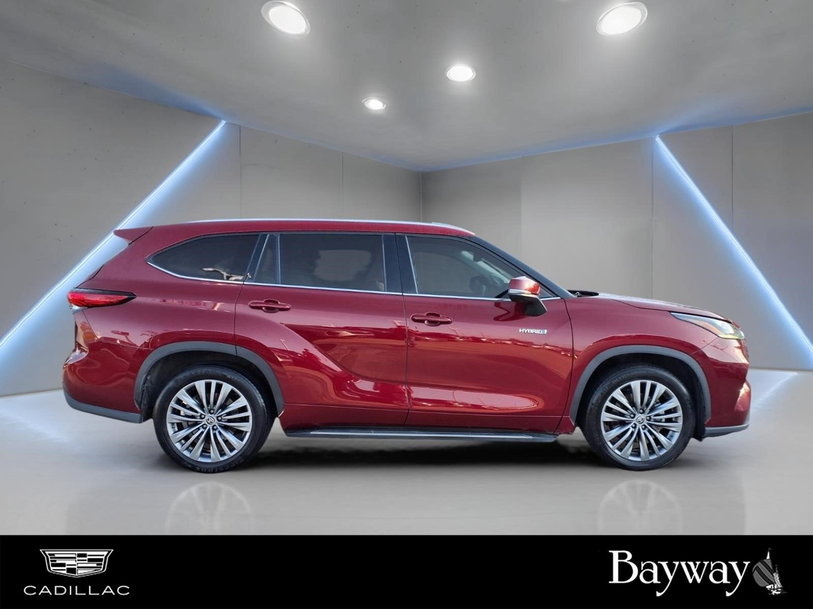 2020 Toyota Highlander Hybrid Platinum