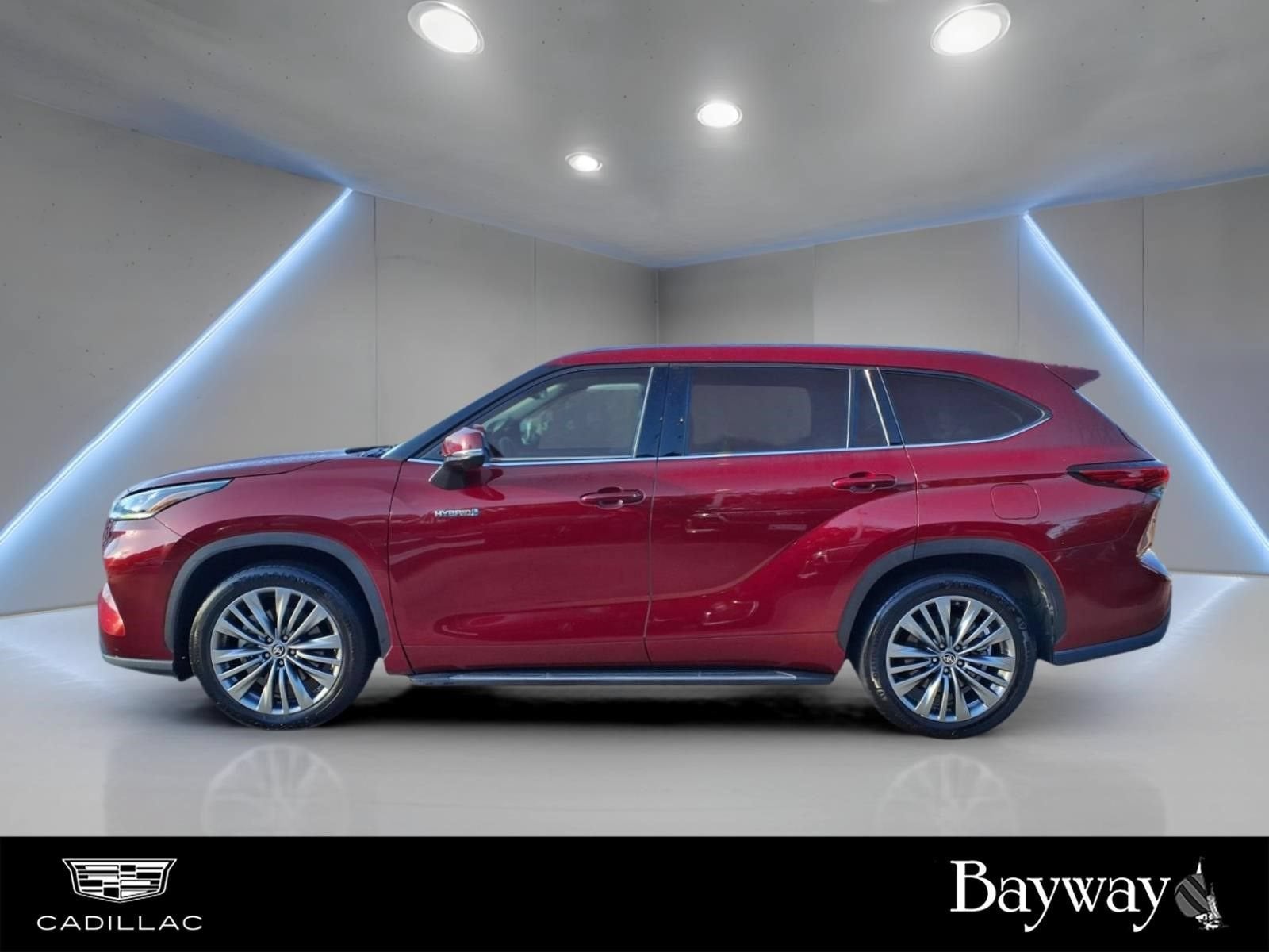 2020 Toyota Highlander Hybrid Platinum