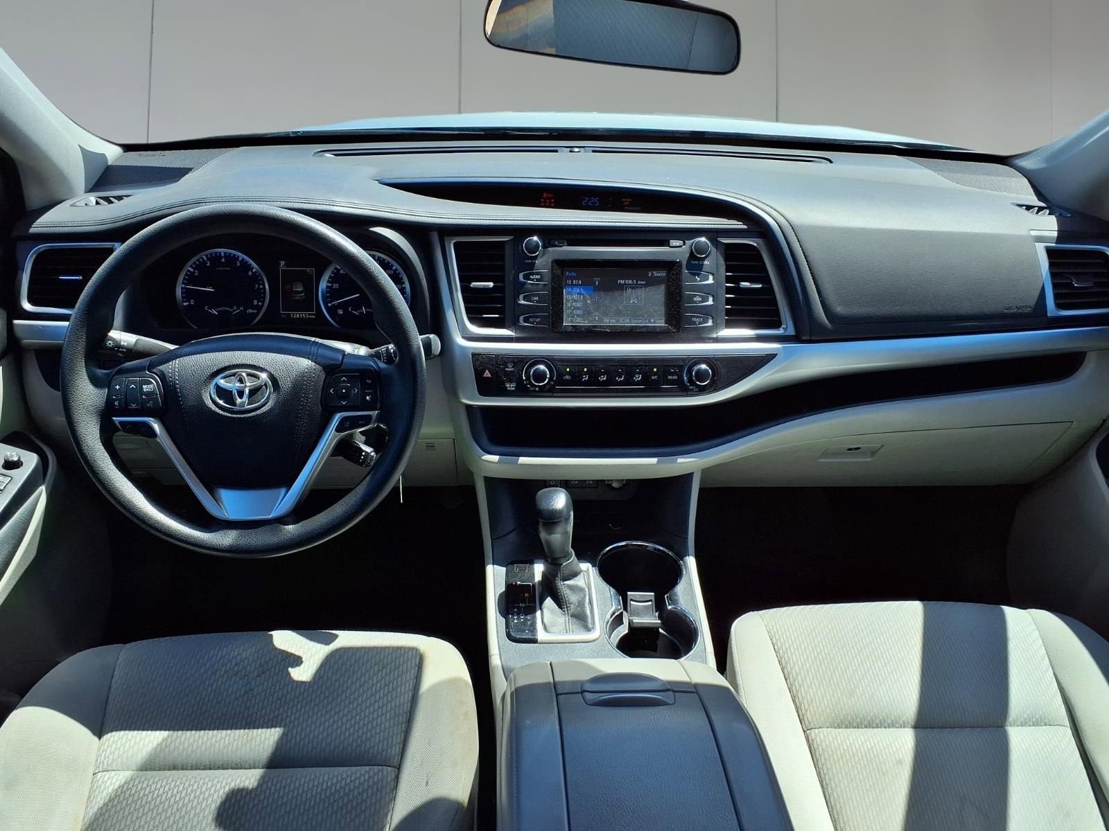 2017 Toyota Highlander LE