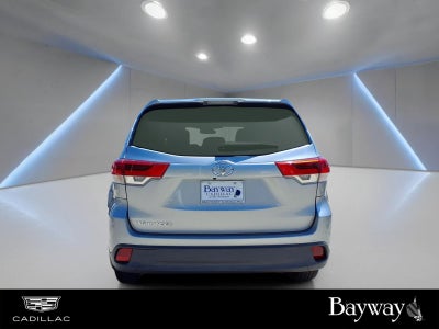 2017 Toyota Highlander LE