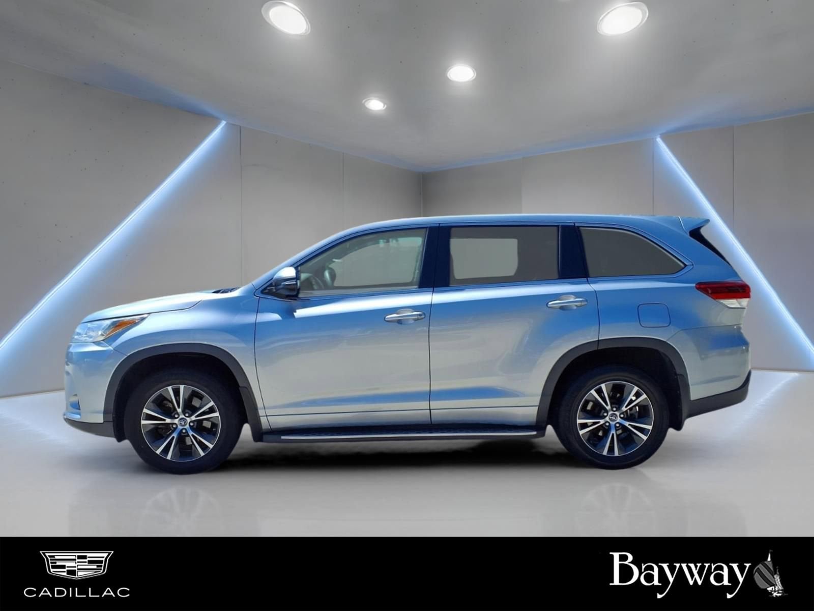 2017 Toyota Highlander LE