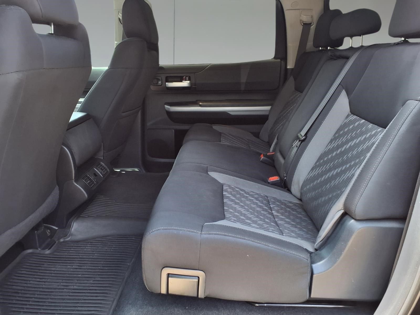 2018 Toyota Tundra 2WD SR5