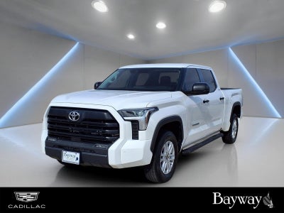 2022 Toyota Tundra 4WD SR5