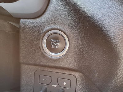 2022 Toyota Tundra 4WD SR5