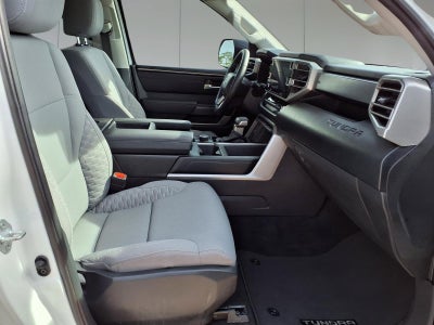 2022 Toyota Tundra 4WD SR5