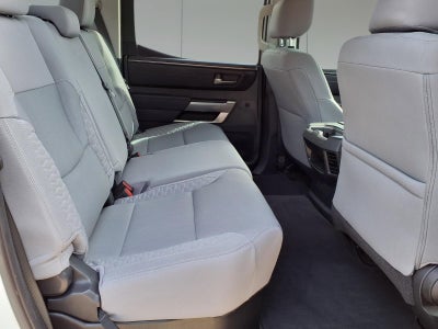 2022 Toyota Tundra 4WD SR5