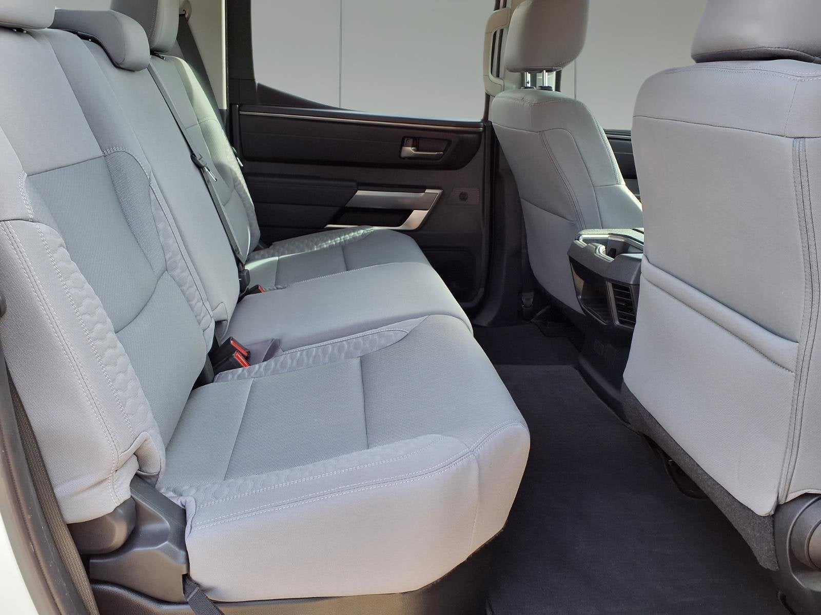 2022 Toyota Tundra 4WD SR5