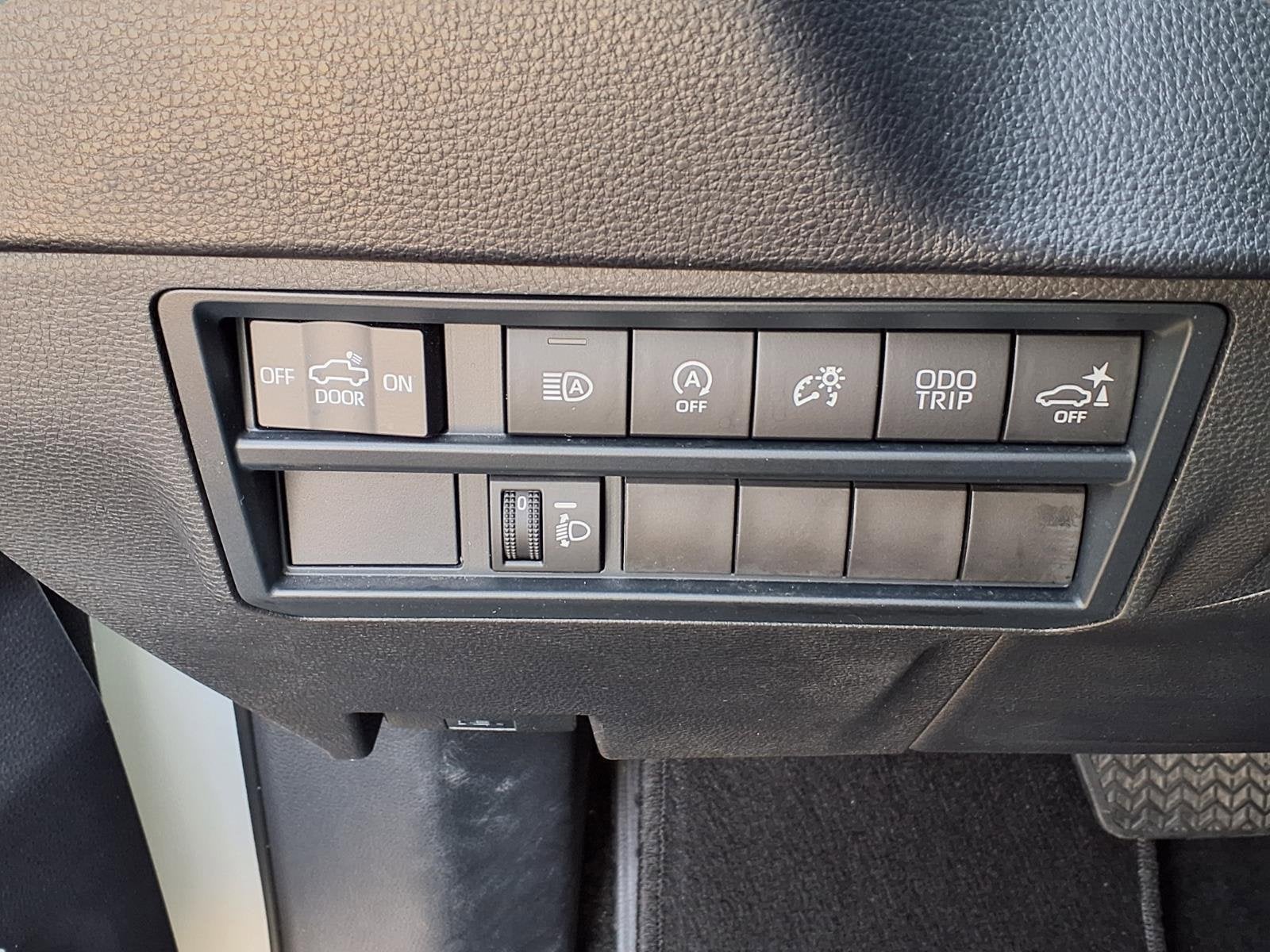 2022 Toyota Tundra 4WD SR5