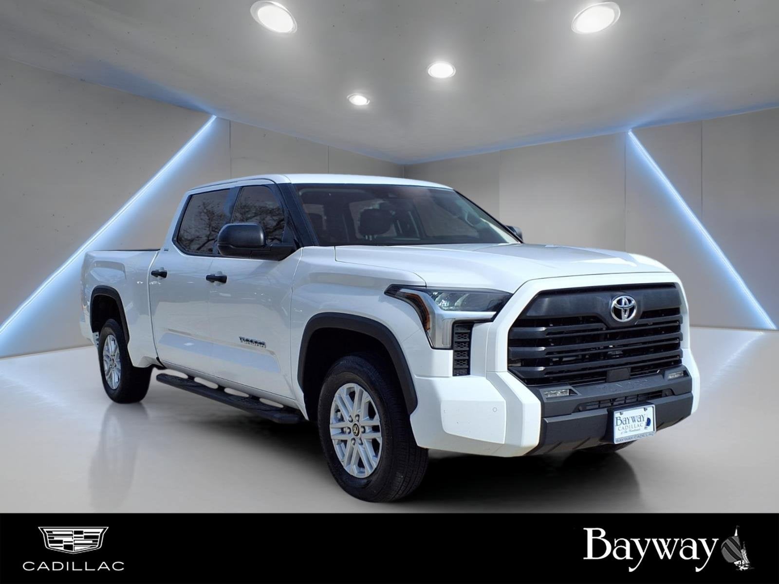 2022 Toyota Tundra 4WD SR5