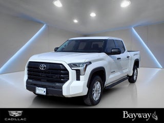 2022 Toyota Tundra 4WD SR5