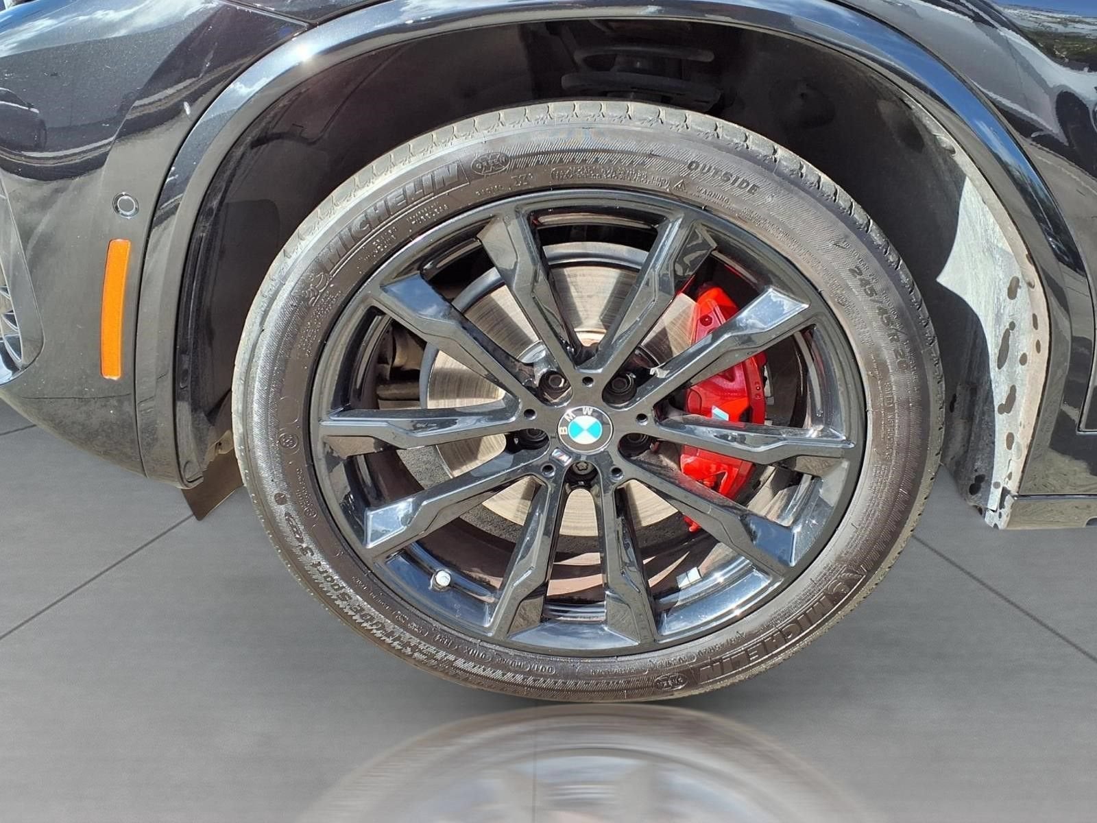 2025 BMW X4 xDrive30i
