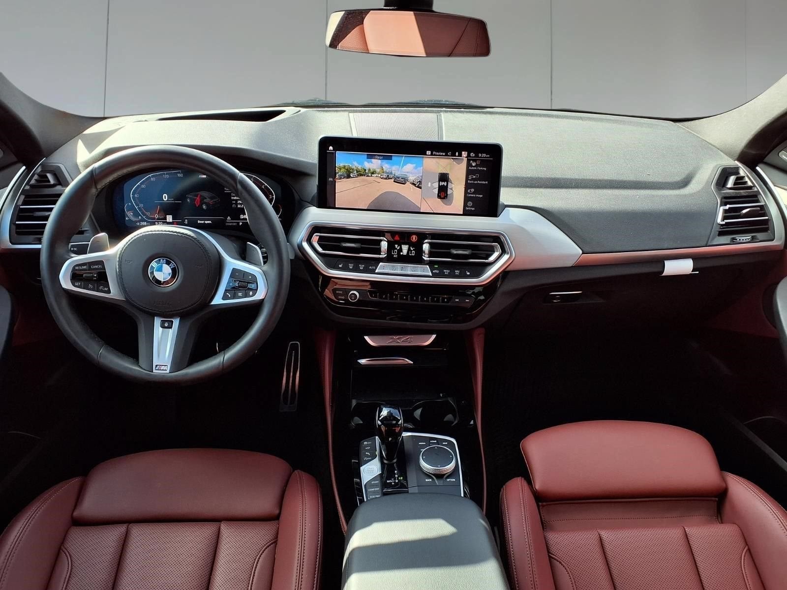 2025 BMW X4 xDrive30i