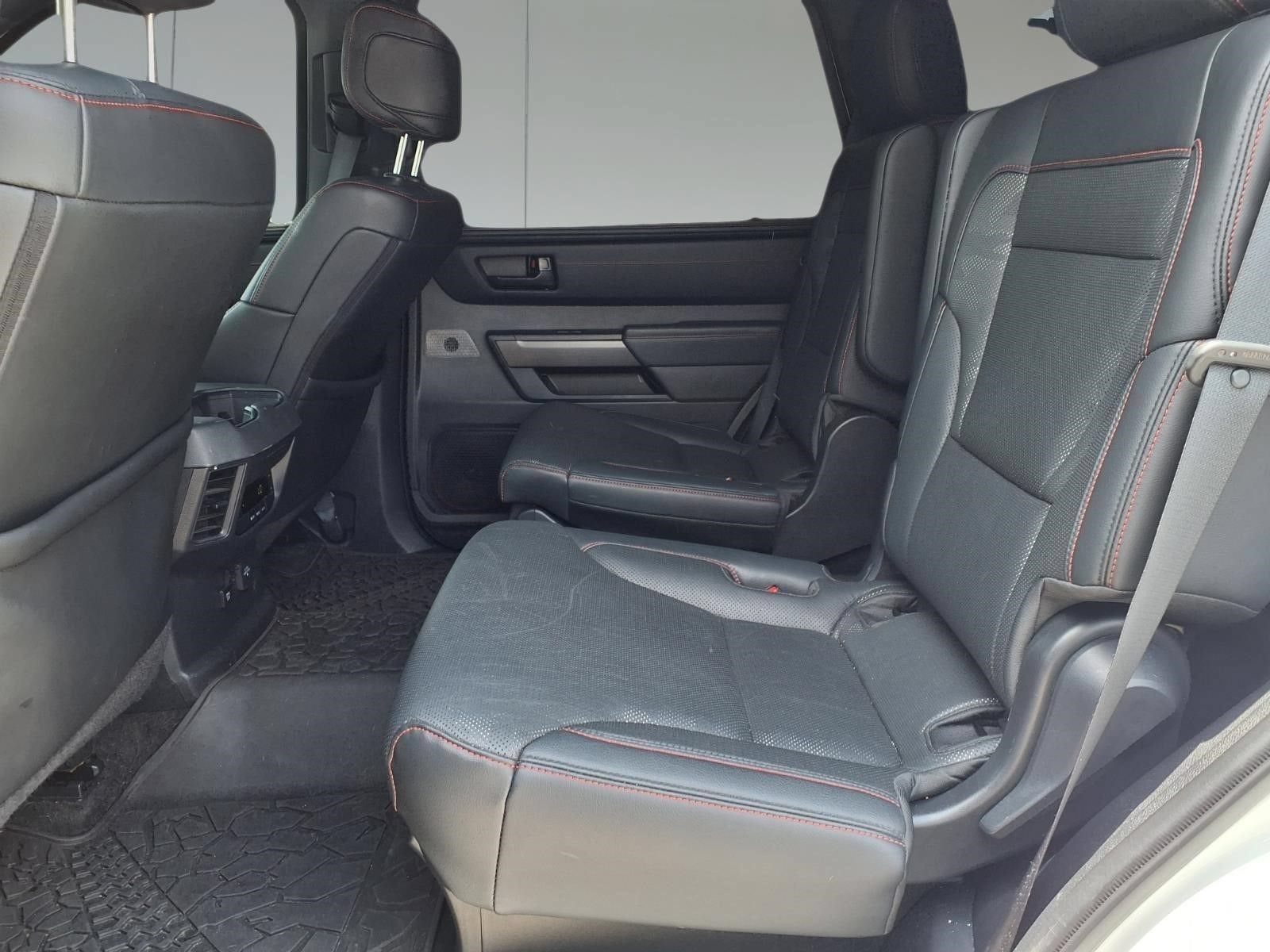 2024 Toyota Sequoia SR5