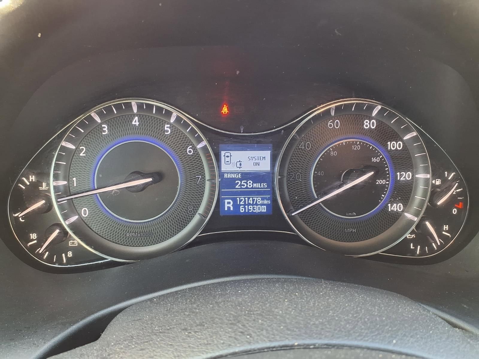 2017 INFINITI QX80 NA